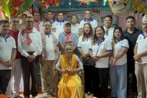 तिजको अवसरमा होटल व्यवसायी संघद्वारा आश्रमका बालबालिकालाई भोजन